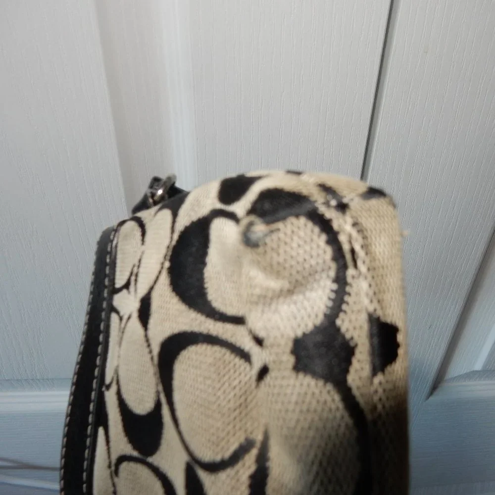 Coach wristlets, lot of 2 - Picture 5 of 7